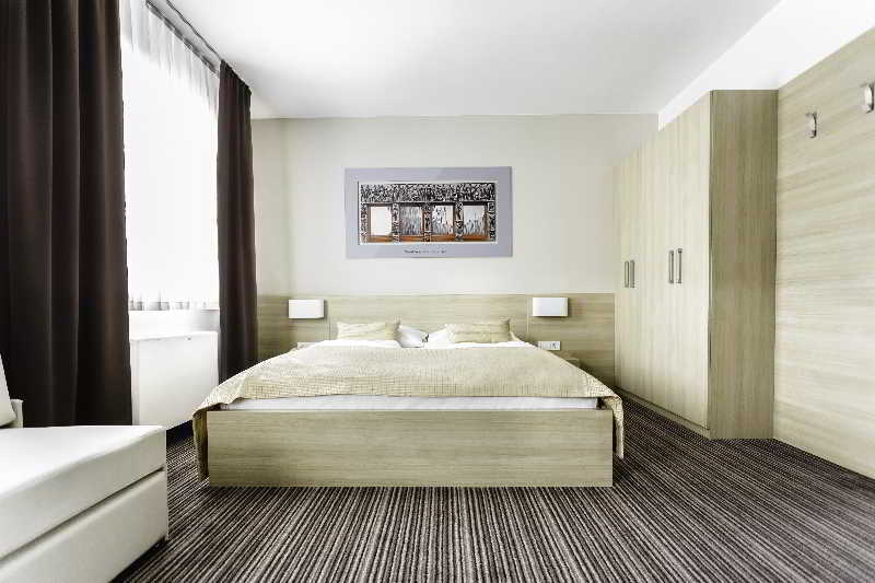 Ahotel 4*